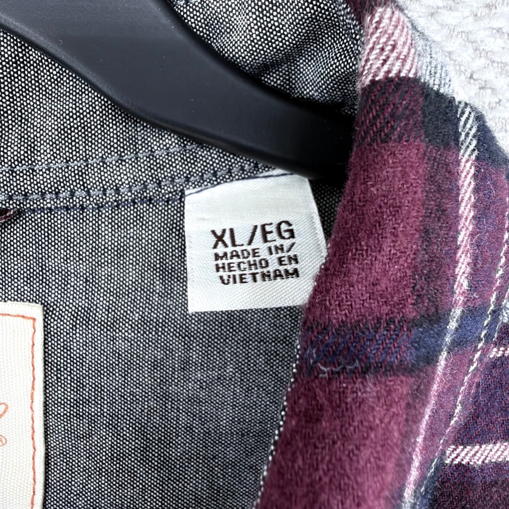 Weatherproof Vintage Flannel Shirt XL Burgundy Plaid Casual Button Up Shirt - Picture 7 of 11
